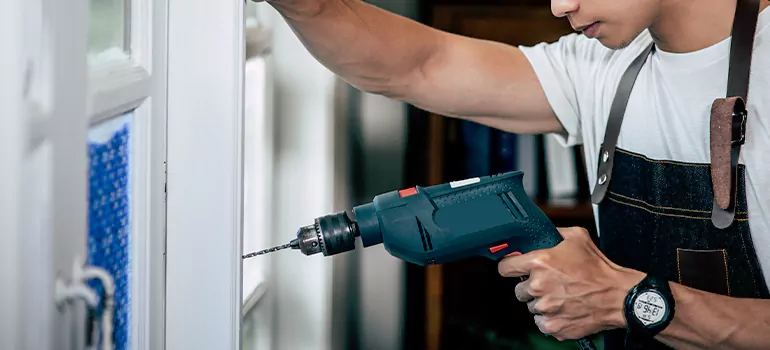 Residential Exterior Window Finishing in Glenvar Heights, FL