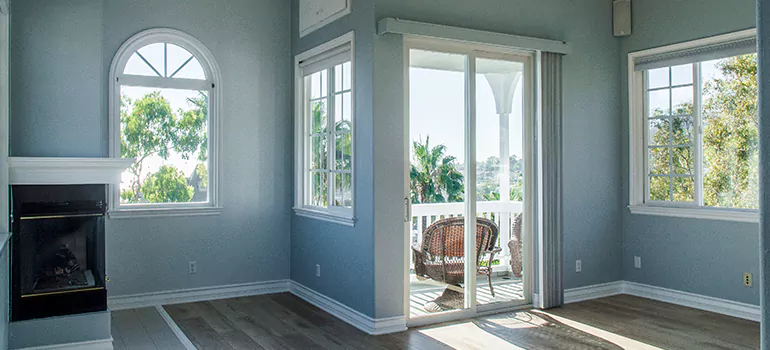 Glass Door Repair in Glenvar Heights, FL
