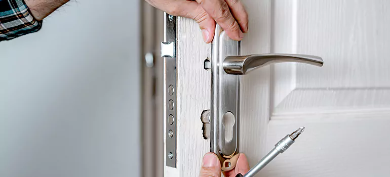 Front Door Knob Repair in Glenvar Heights, FL